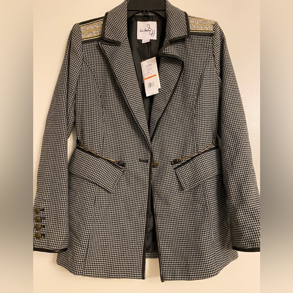 Women’s Sam Edelman Black and White Blazer Size Small New